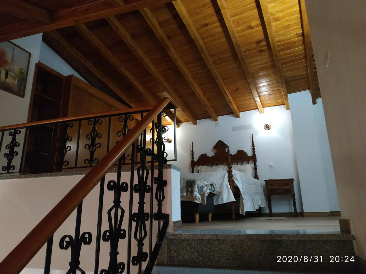 Вилла Retiro Do Cacador Регенгуш-ди-Монсараш Экстерьер фото